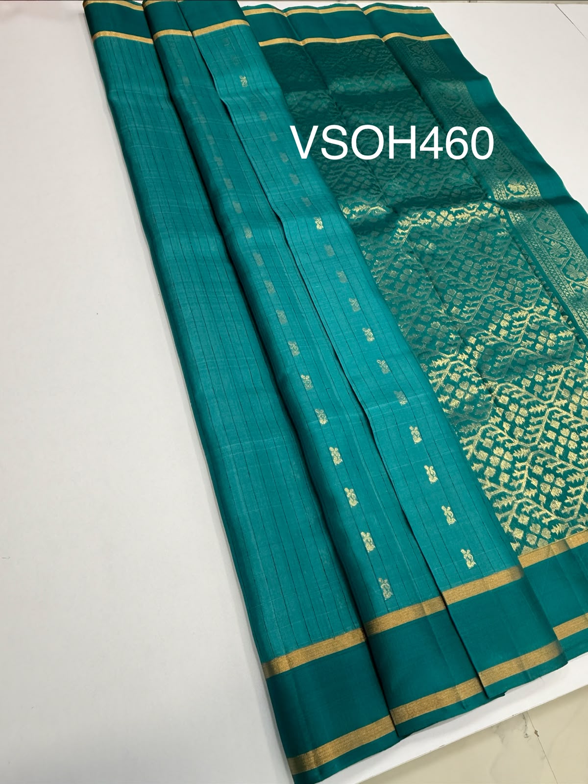 VSOH460 - sea blue color body , dark sea blue color pallu , blouse - Pure silk saree