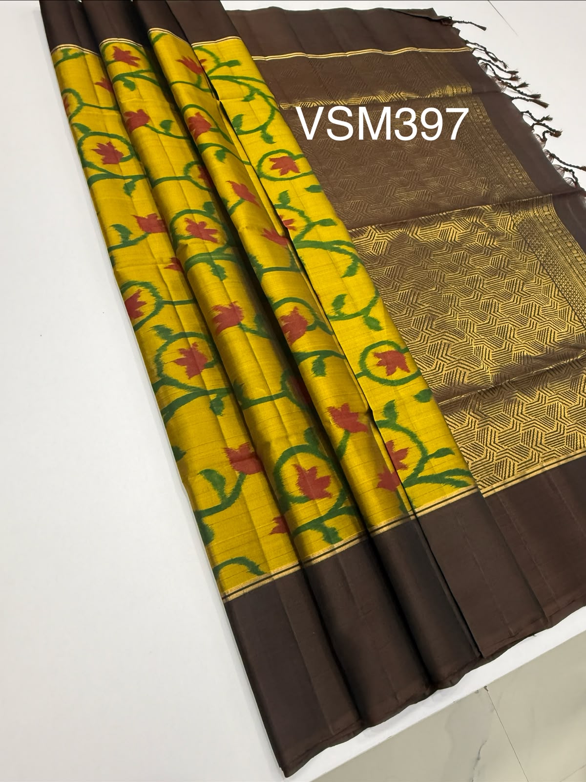 VSM397 - cowdung green color body , coffee brown color pallu , blouse