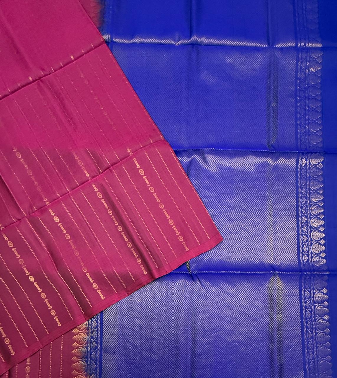 VSM22 - purple color body , ink blue color pallu , blouse