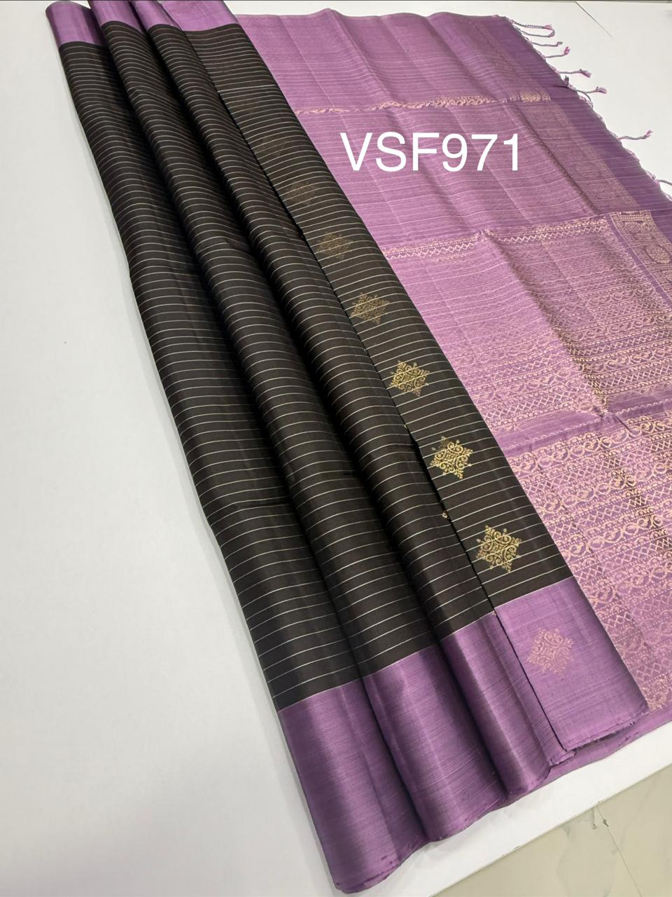 VSF971 - brown color body ,&nbsp; lavender color pallu,blouse - Pure silk saree