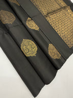 VSS308 - black color body, pallu , blouse pure silk saree